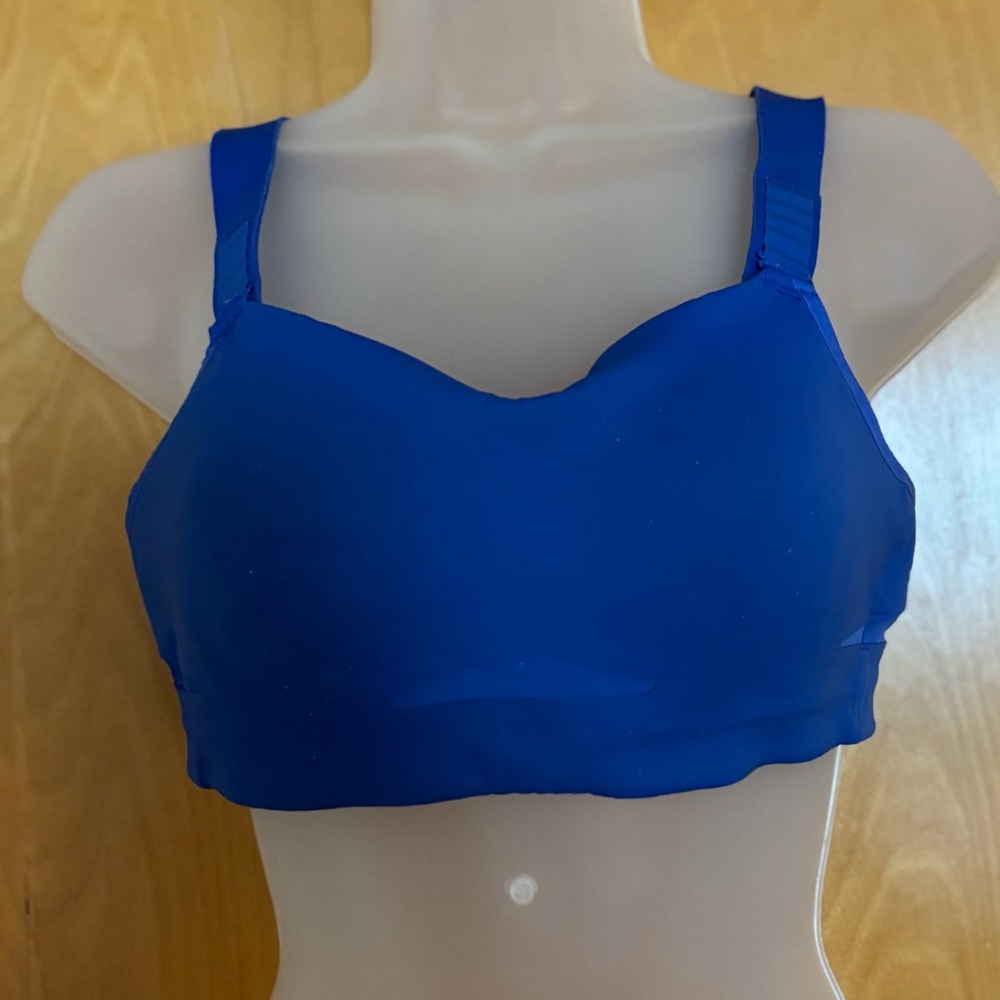 Lululemon Bra top 34Bi